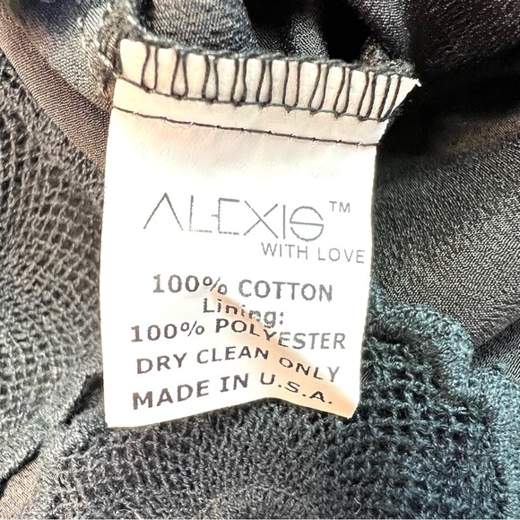 Alexis Lace Drawstring Horn Shorts Black Size Small - Picture 7 of 8